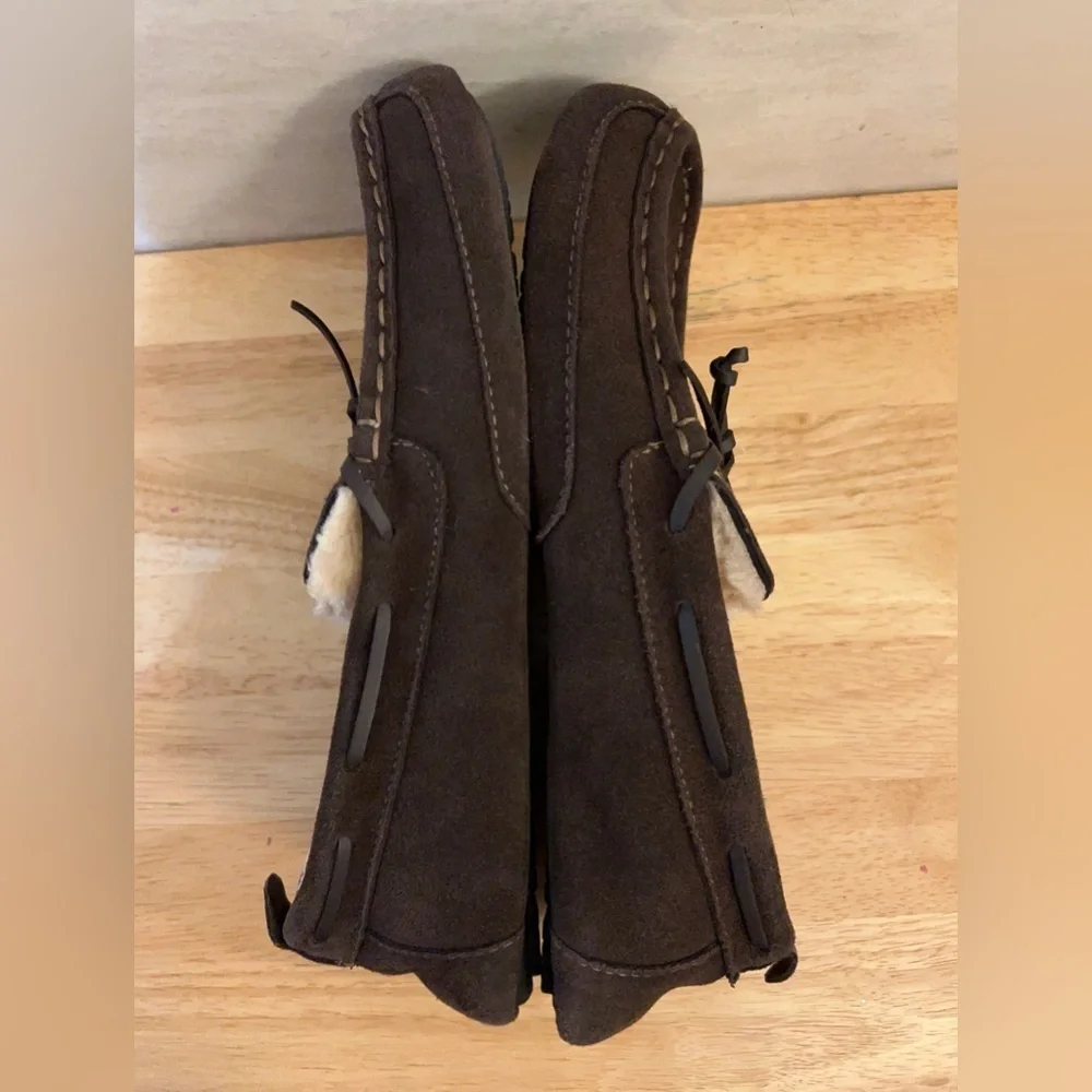Eddie Bauer men's faux-fur lined moccasin slippers in dark brown suede